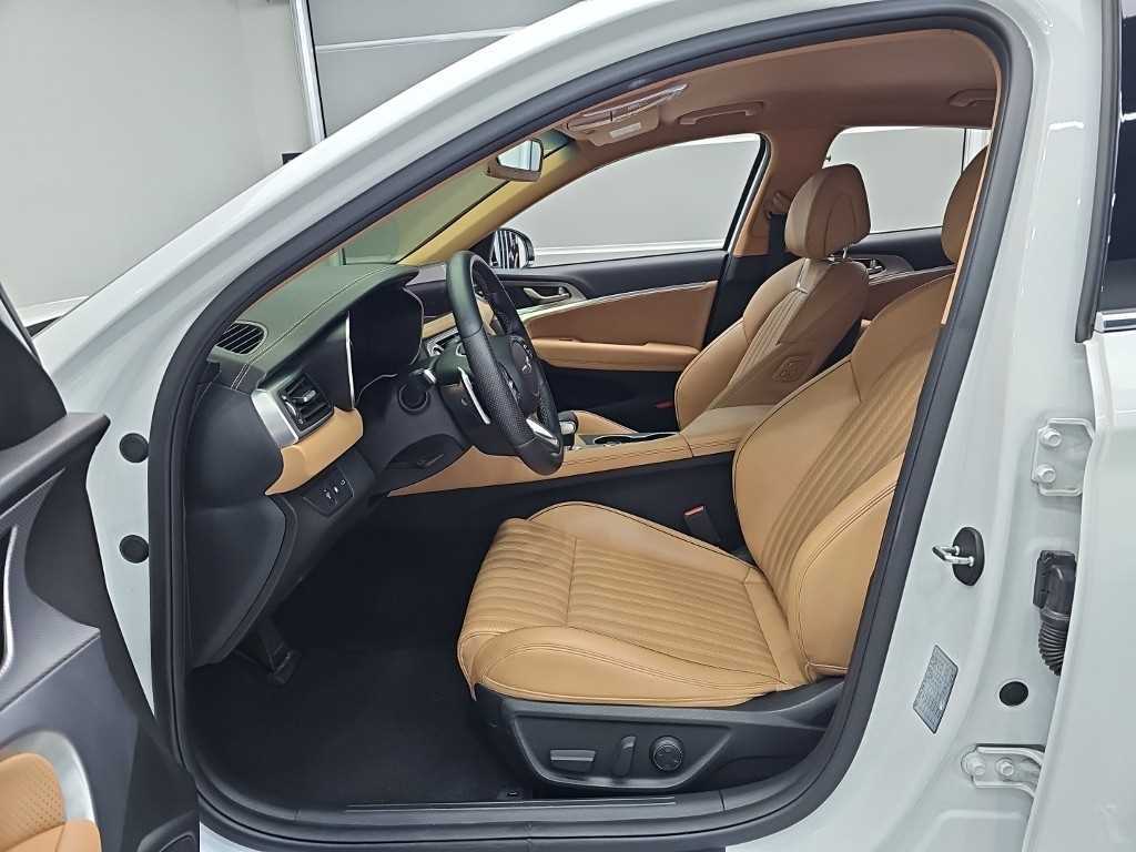 Genesis G70 - Vista 11