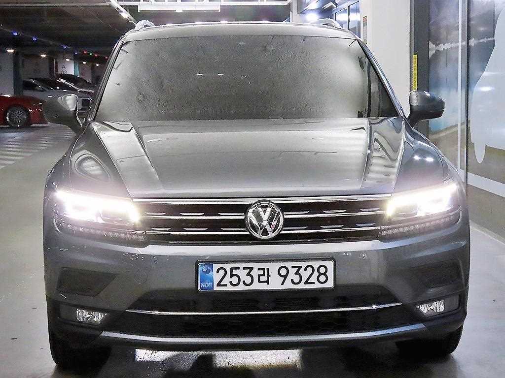 Volkswagen Tiguan - Vista 2