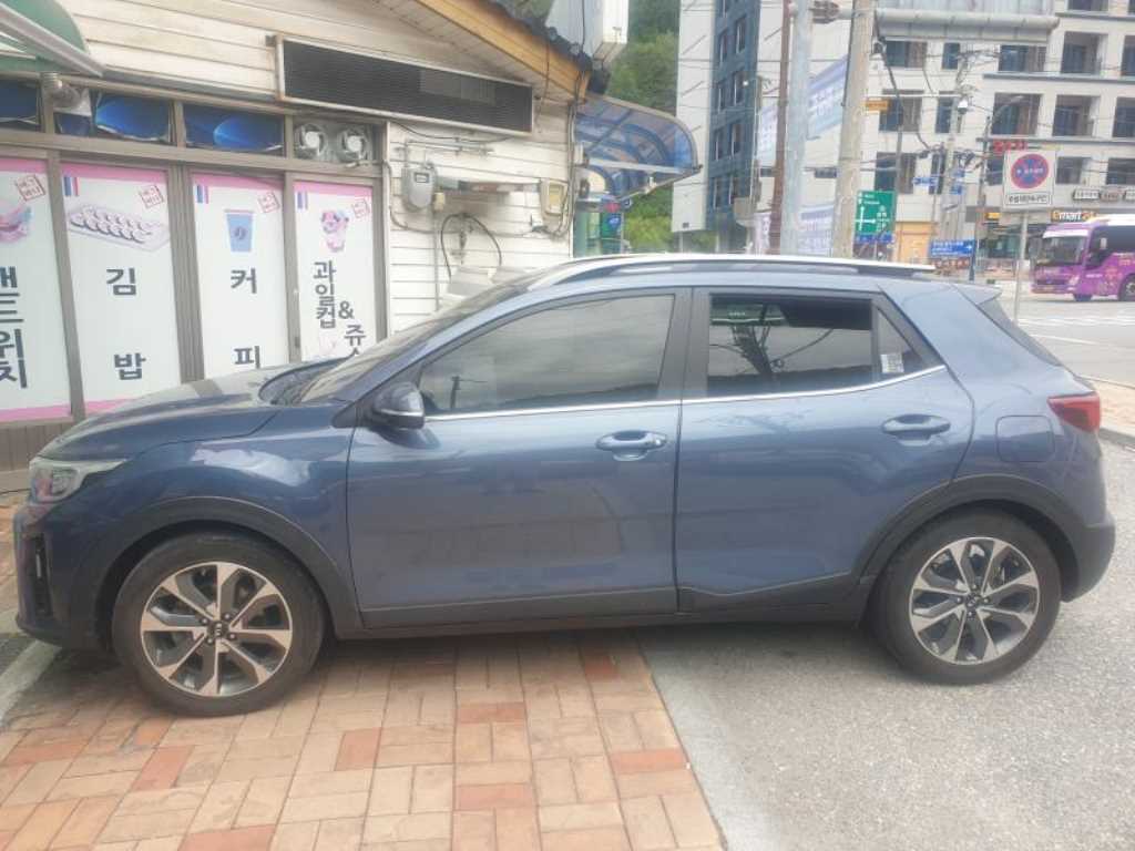 KIA Stonic - Vista 2