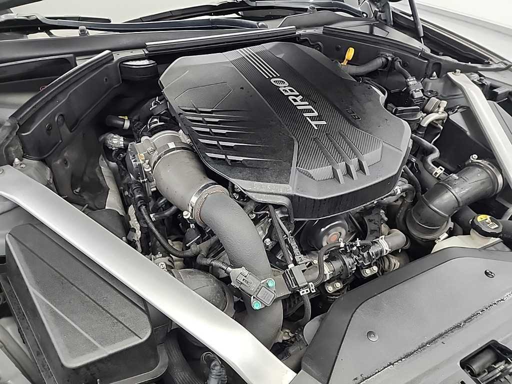 Genesis G70 - Vista 5