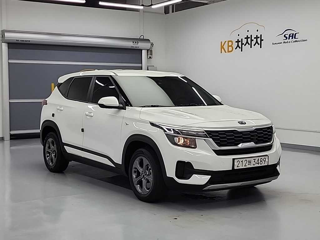 KIA Seltos - Vista 4