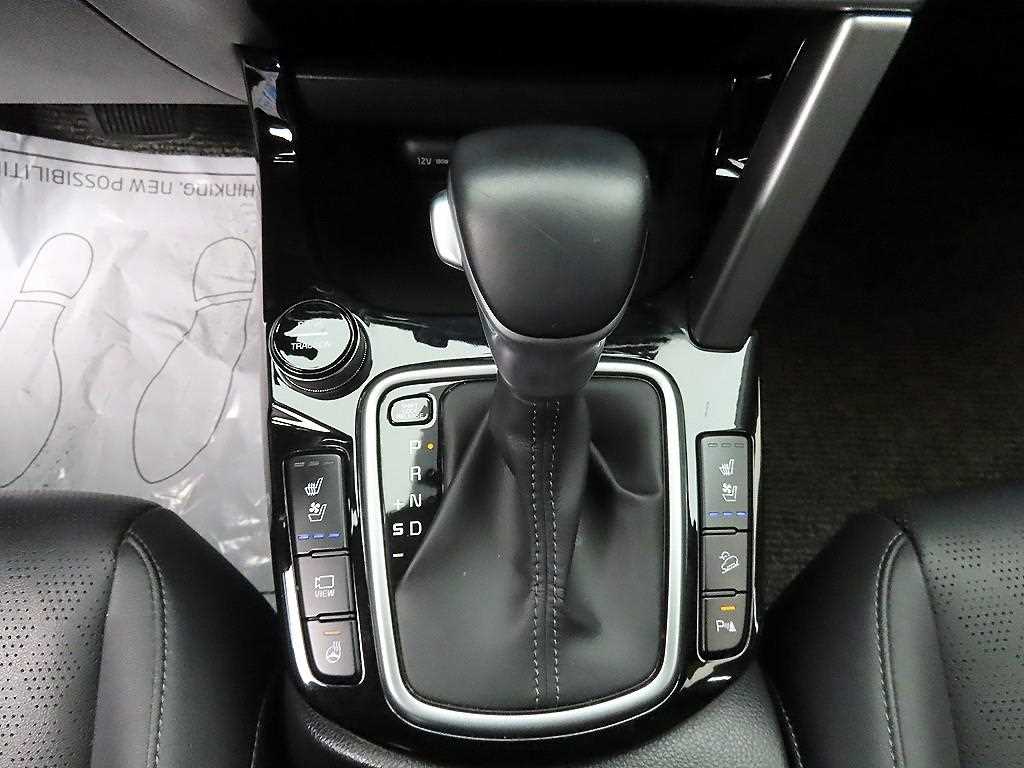 KIA Seltos - Vista 10