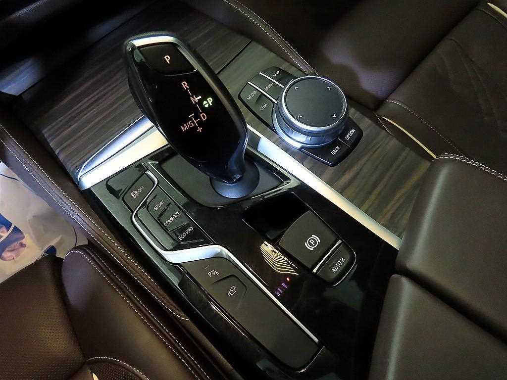 BMW 5 Series - Vista 12