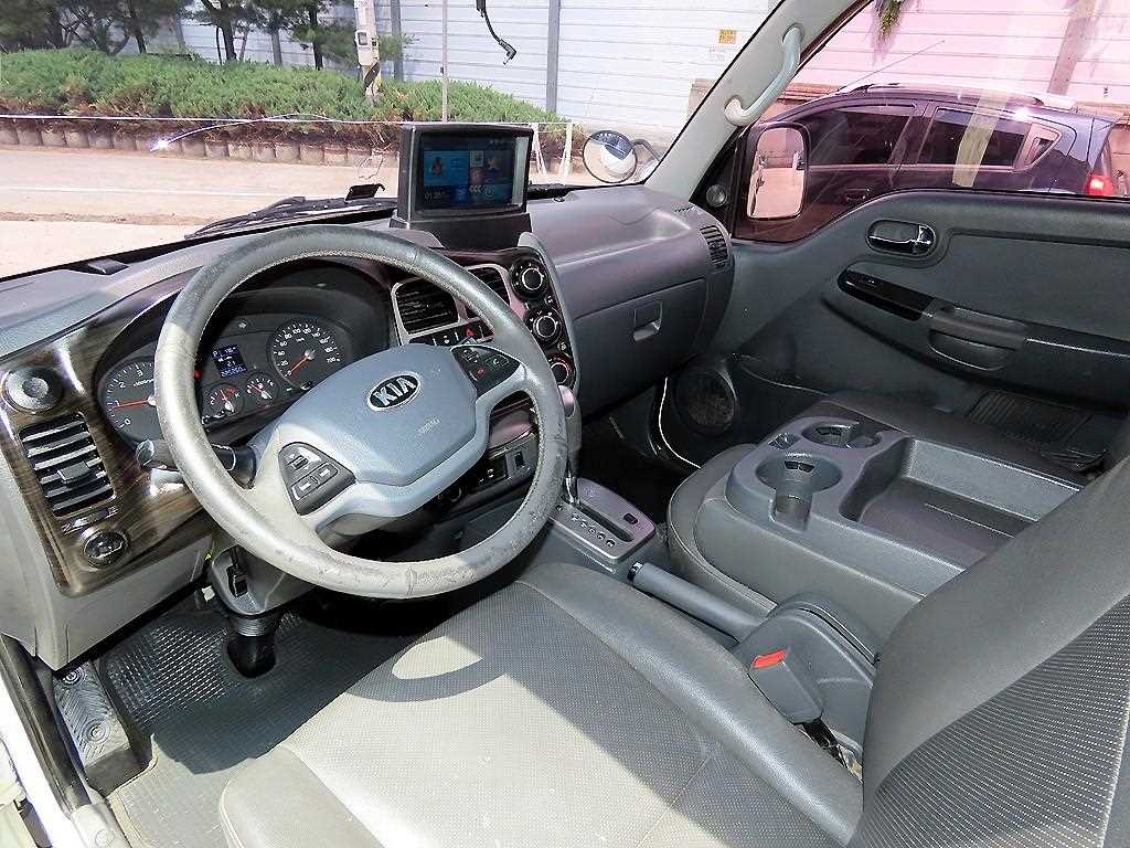 Small Truck Cargo (small) - Vista 8