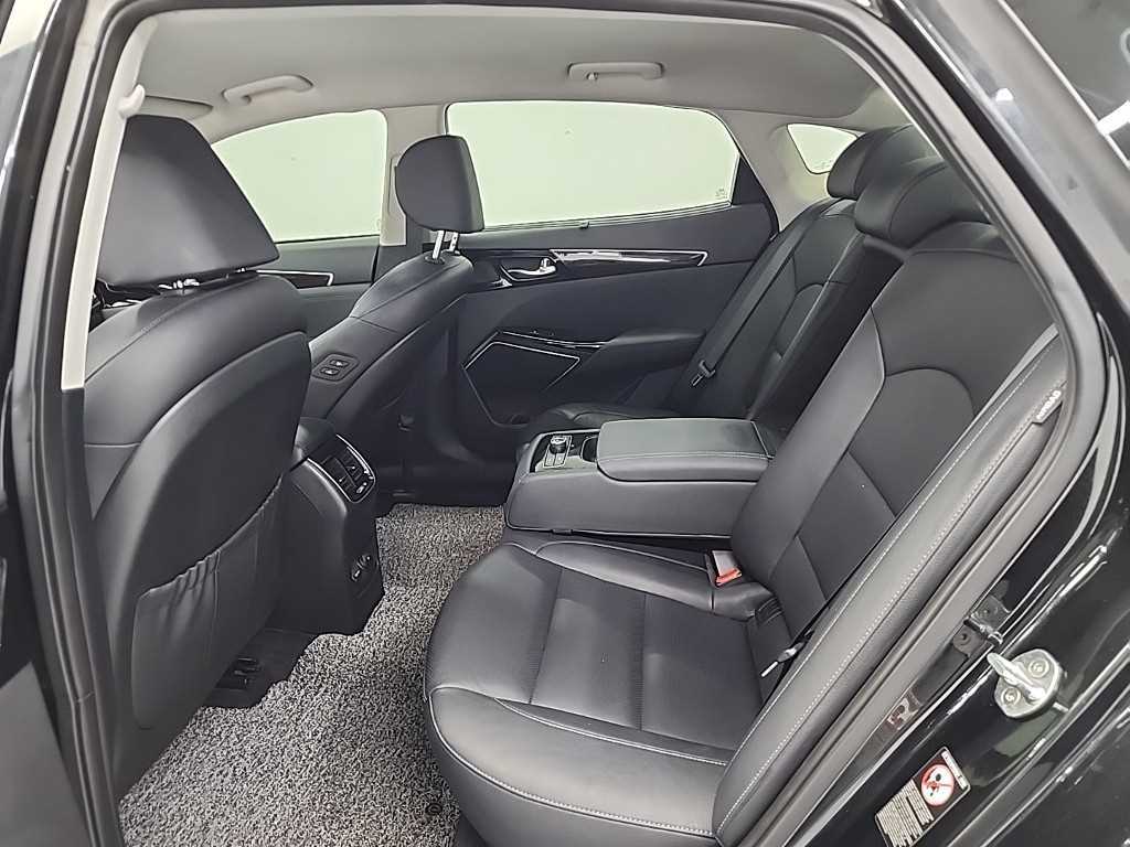 KIA K7 - Vista 12