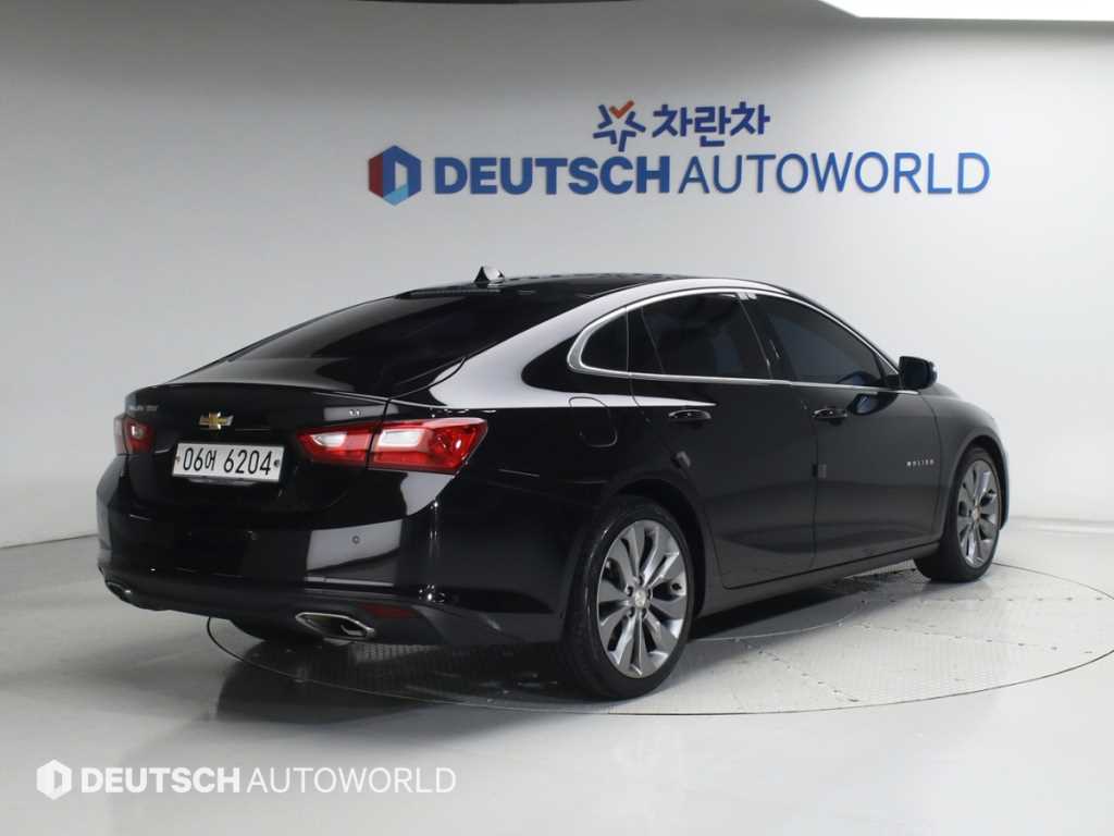 Chevrolet Malibu - Vista 2