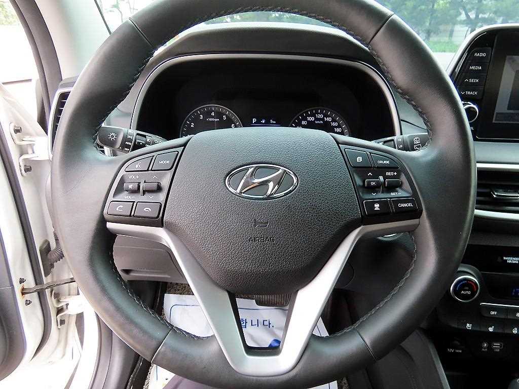 HYUNDAI Tucson - Vista 8