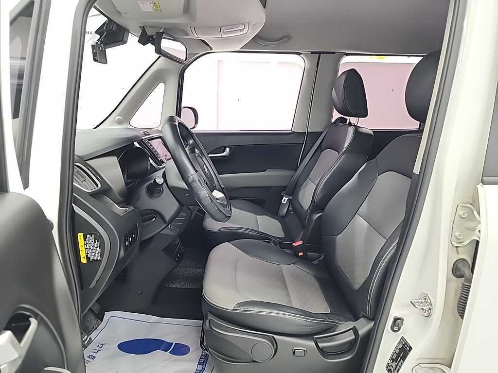 KIA Ray - Vista 11
