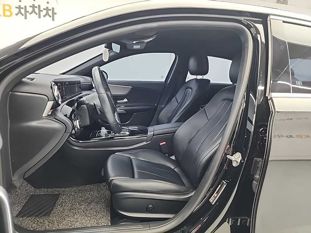 Mercedes Benz A Class - Vista 11