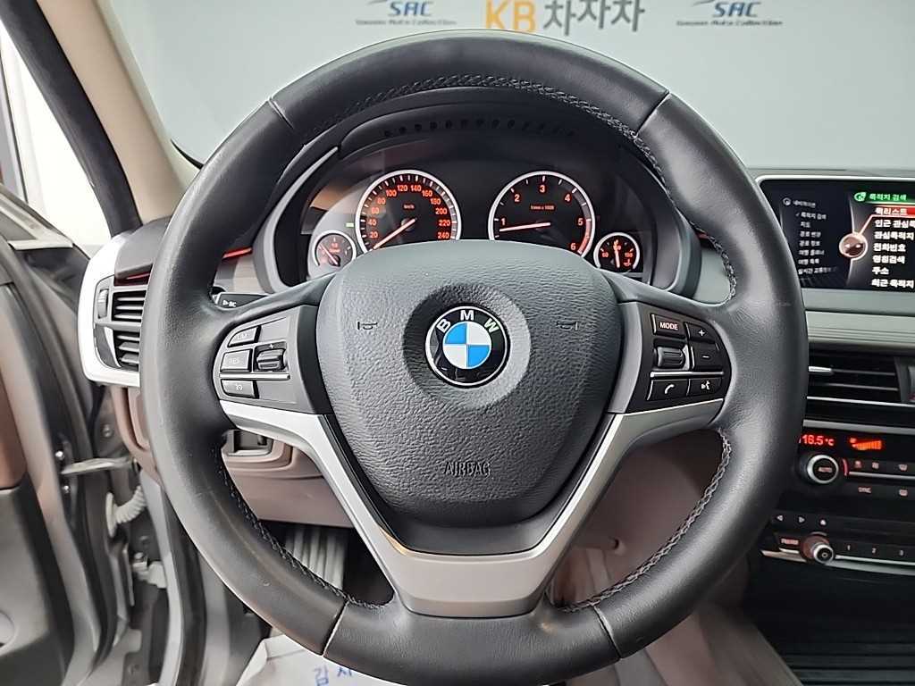 BMW X5 - Vista 9