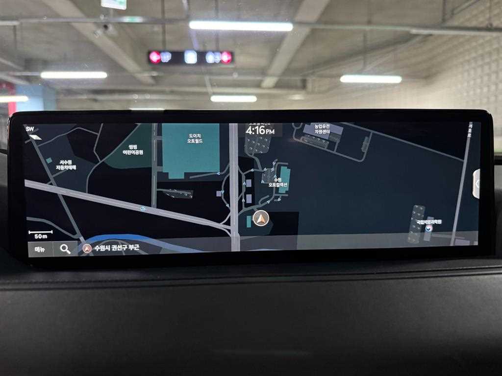 Genesis G80 - Vista 12