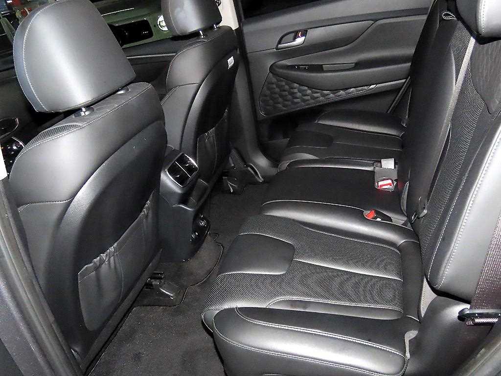 HYUNDAI Santa Fe - Vista 7