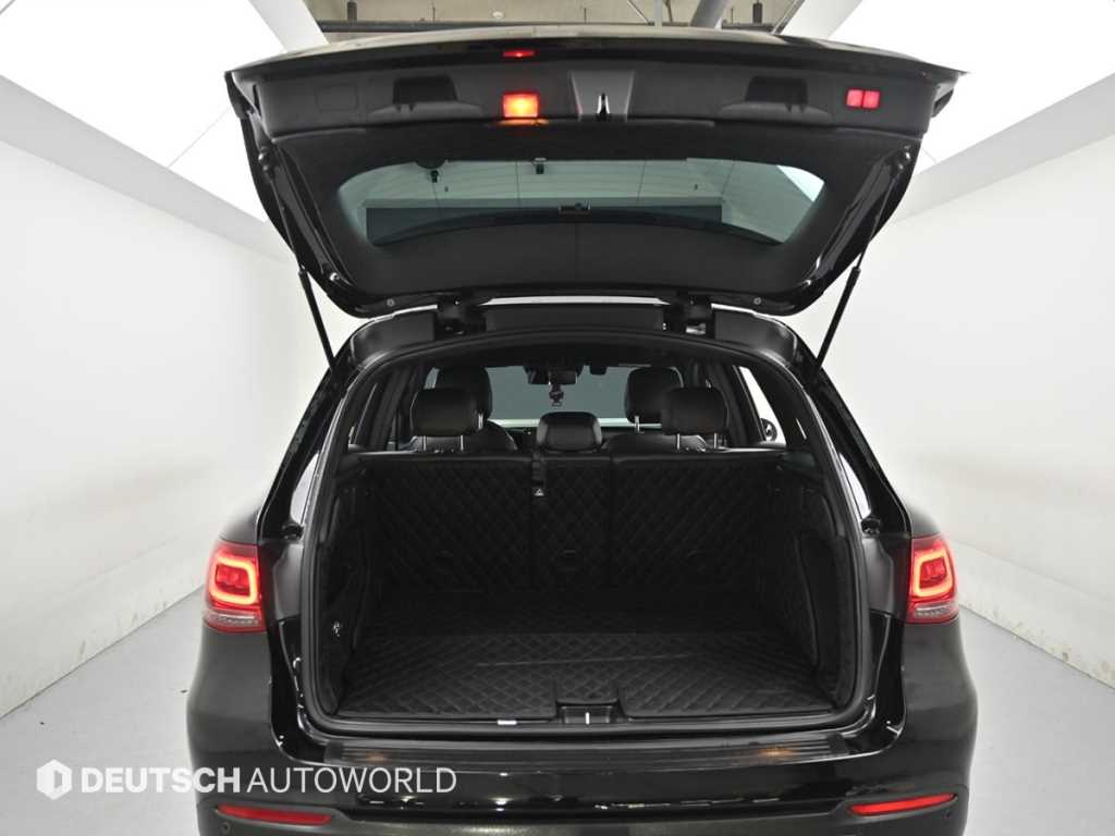Mercedes Benz GLC Class 2021 Negro - Importación desde Corea - HF Imports Iquique - Foto 19