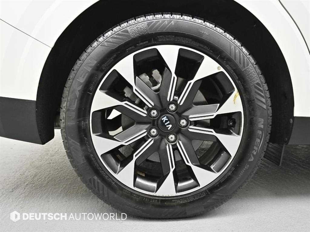 KIA Carnival - Vista 5