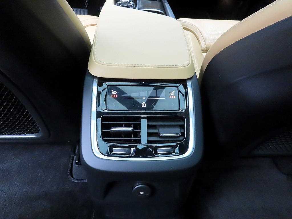 Volvo XC90 2021 - Importación desde Corea - HF Imports Iquique - Foto 16