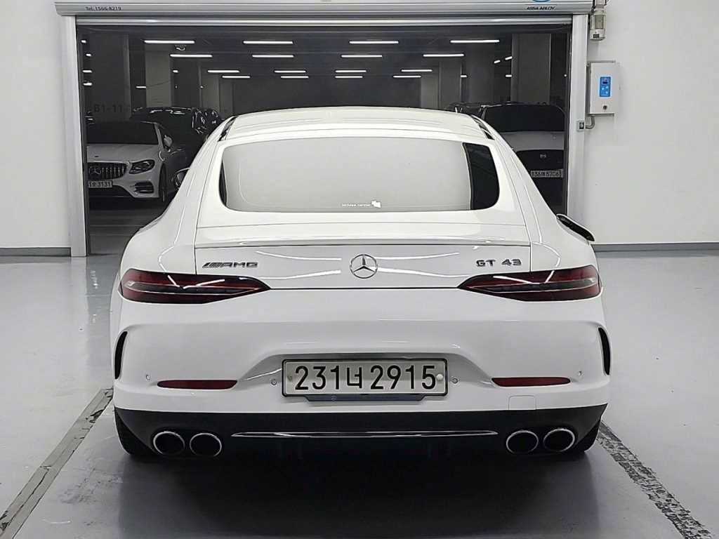 Mercedes Benz AMG GT - Vista 2