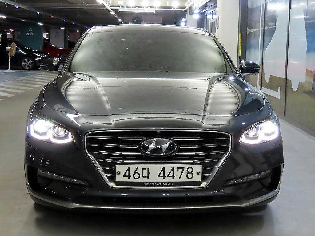 HYUNDAI Grandeur - Vista 2