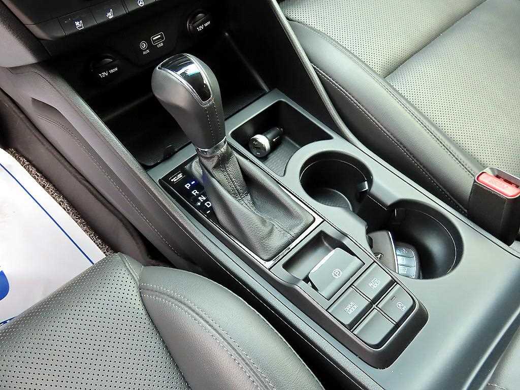 HYUNDAI Tucson - Vista 10