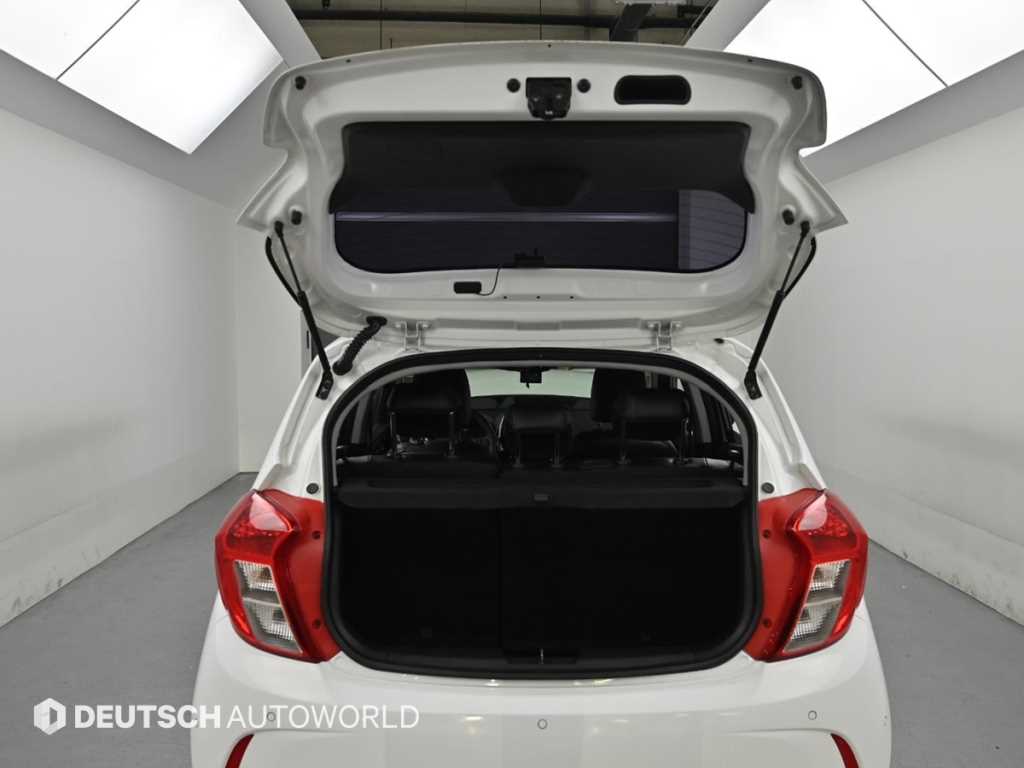 Chevrolet Spark 2019 Blanco - Importación desde Corea - HF Imports Iquique - Foto 19