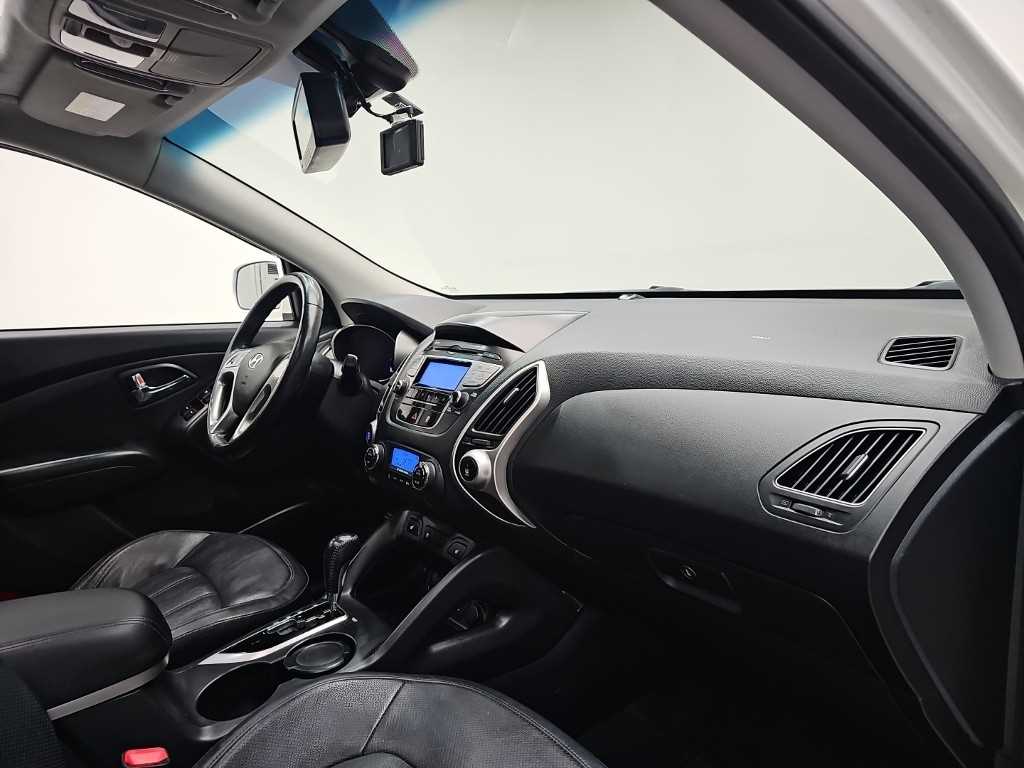 HYUNDAI Tucson 2011 Blanco - Importación desde Corea - HF Imports Iquique - Foto 18
