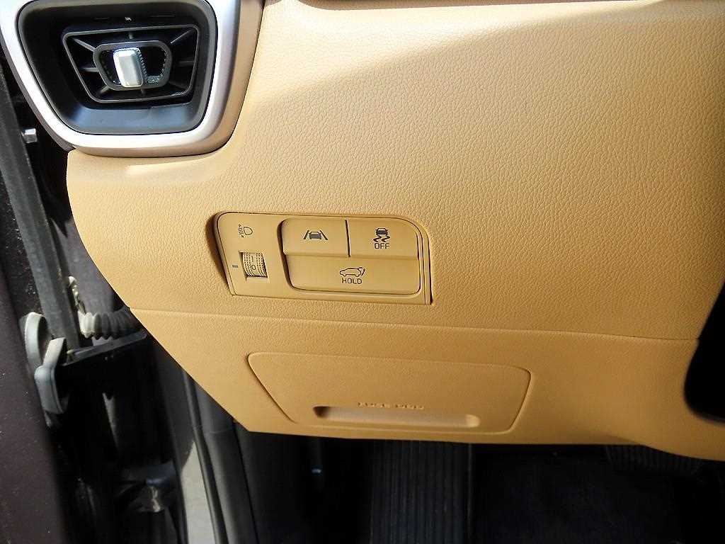 KIA Sorento - Vista 12