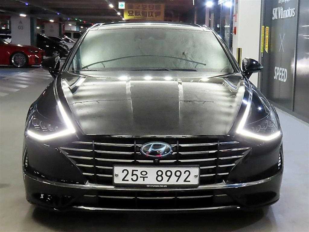 HYUNDAI Sonata - Vista 2