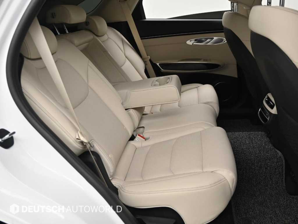 Genesis GV70 - Vista 12