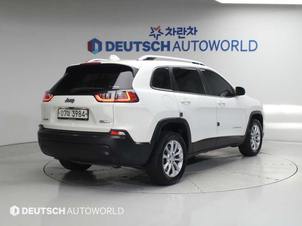 Jeep Cherokee - Vista 2