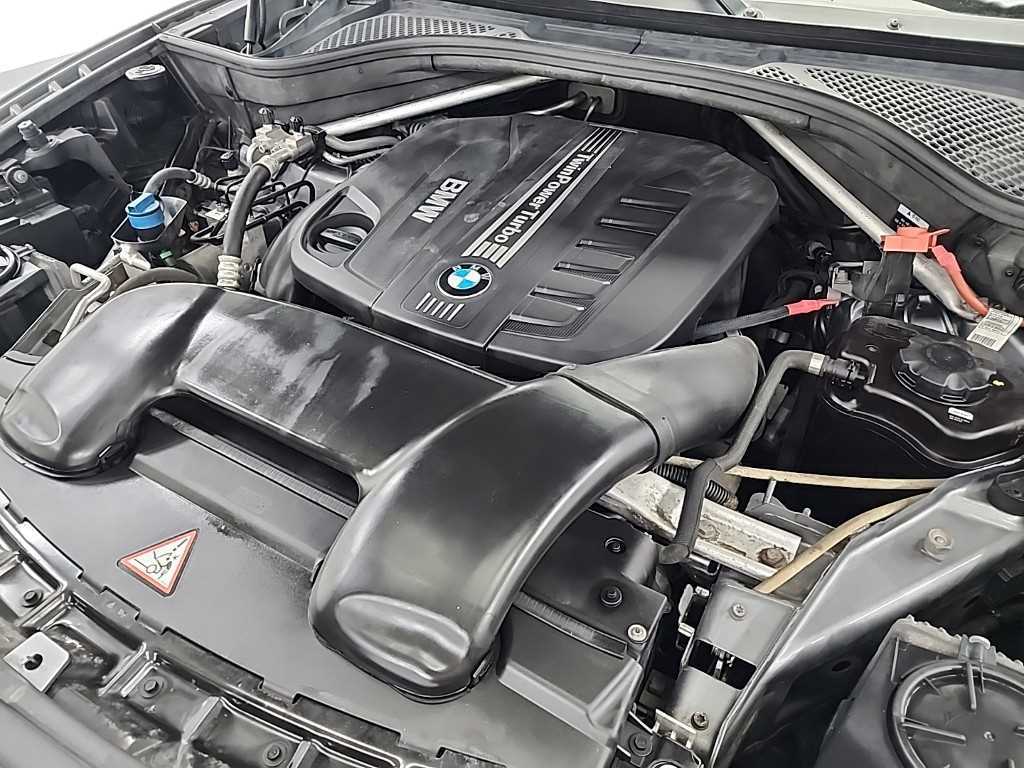 BMW X5 - Vista 5