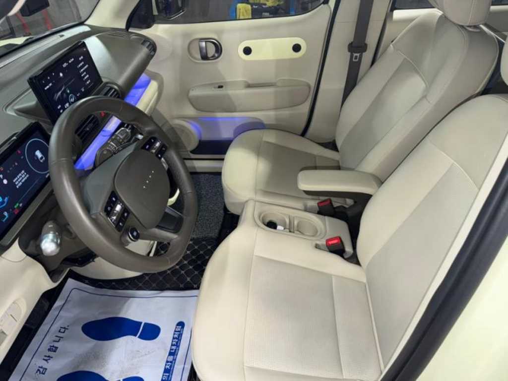 HYUNDAI Casper - Vista 6