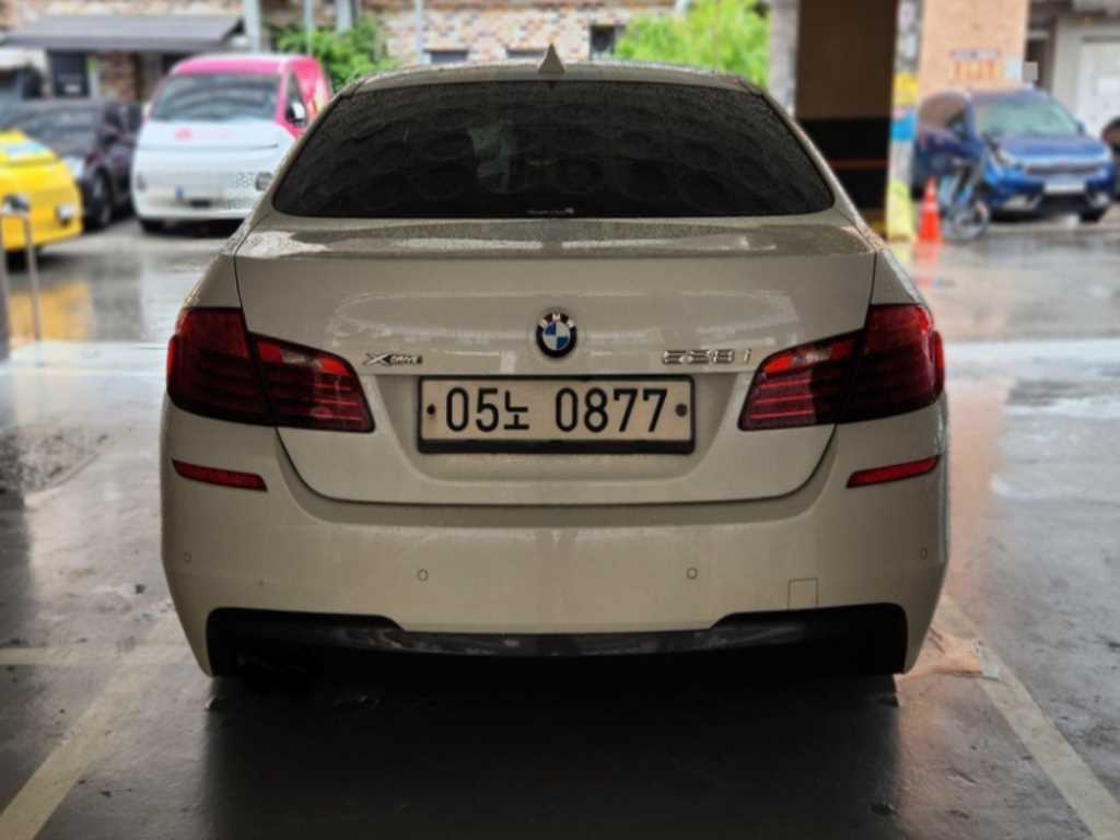 BMW 5 Series - Vista 4