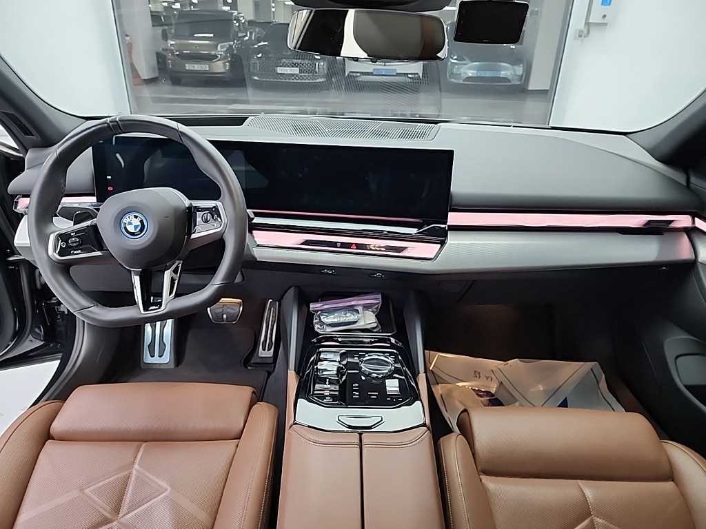BMW i5 - Vista 7
