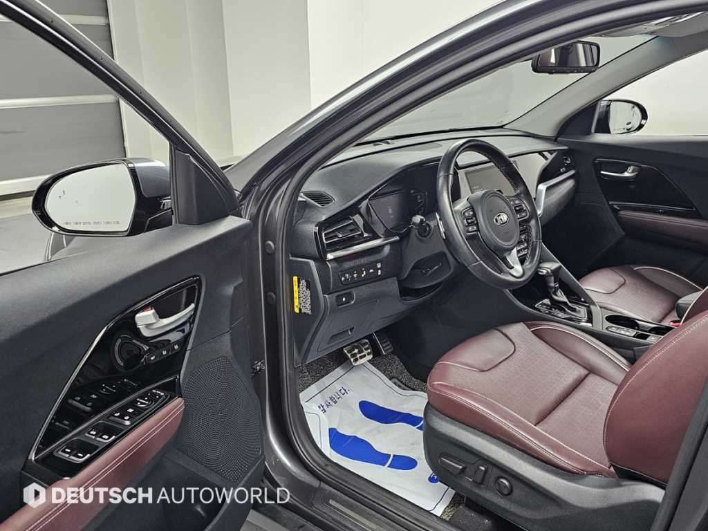 KIA Niro - Vista 11