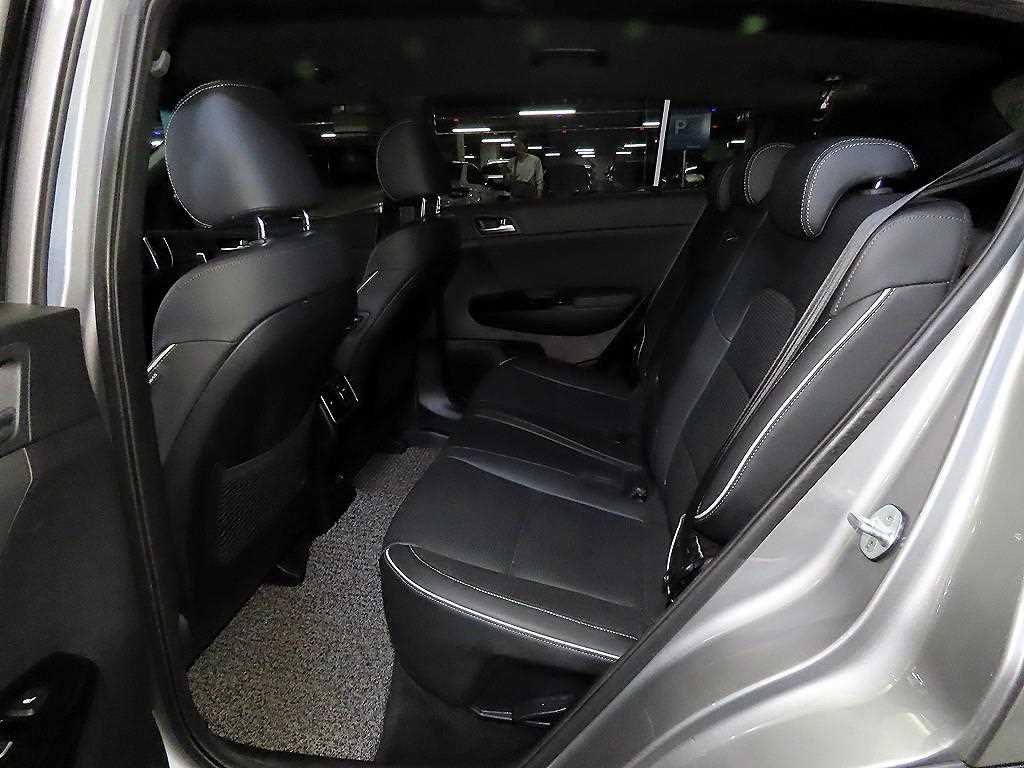 KIA Sportage - Vista 7