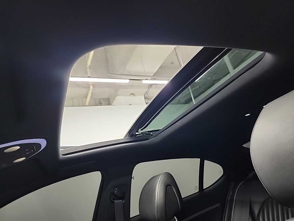 Genesis G70 2018 Gris - Importación desde Corea - HF Imports Iquique - Foto 15