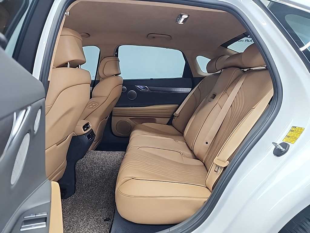 Genesis G80 - Vista 12