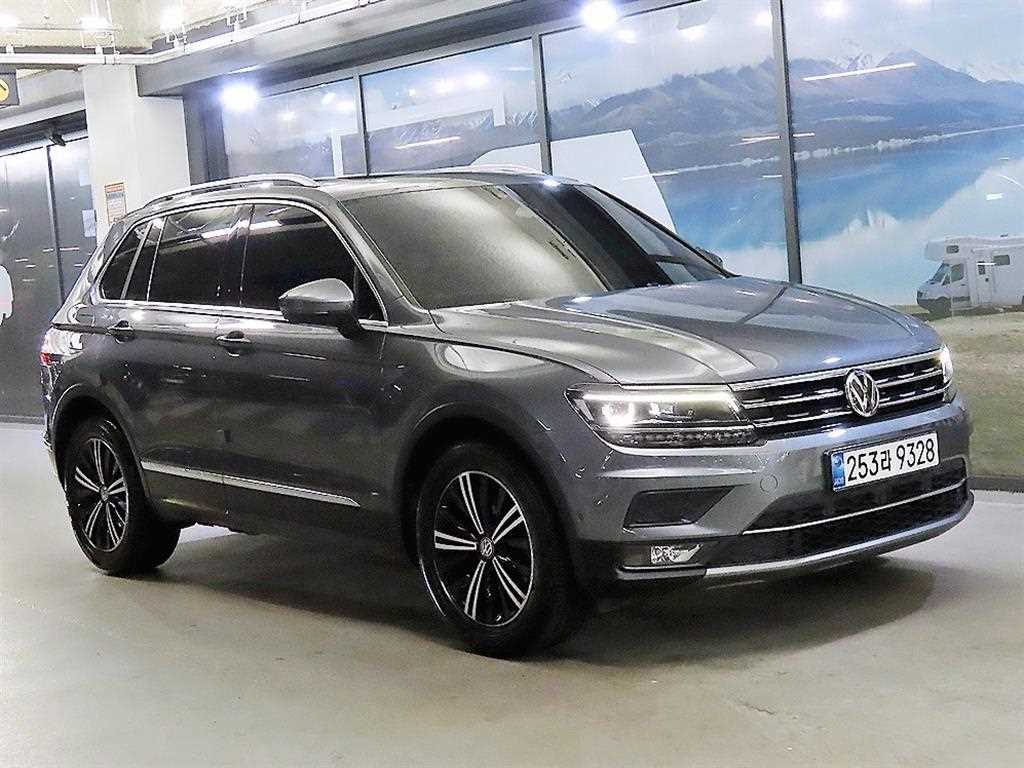 Volkswagen Tiguan 2020 Gris - Importación desde Corea - HF Imports Iquique - Foto 1