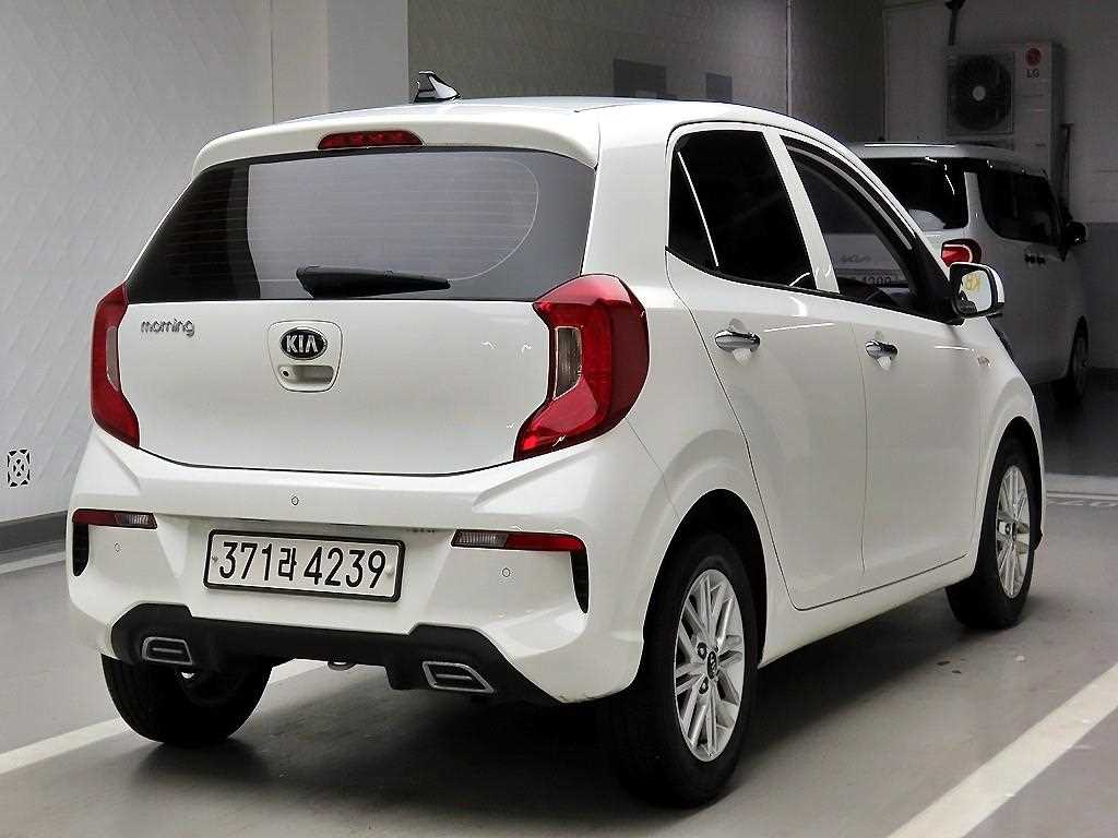 KIA Morning - Vista 4