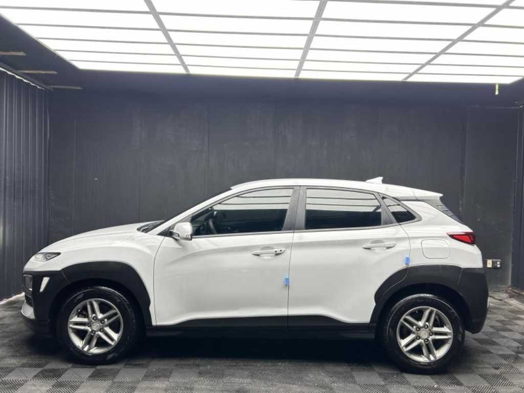 HYUNDAI Kona - Vista 3