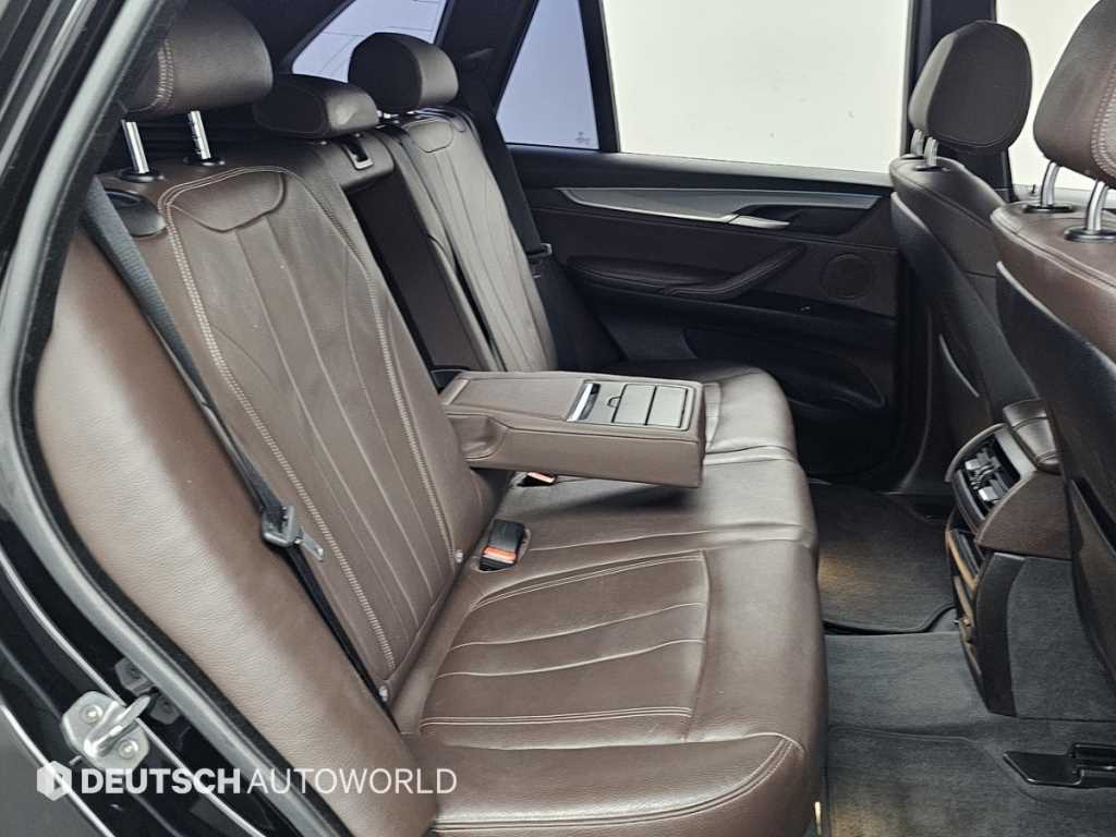 BMW X5 - Vista 12