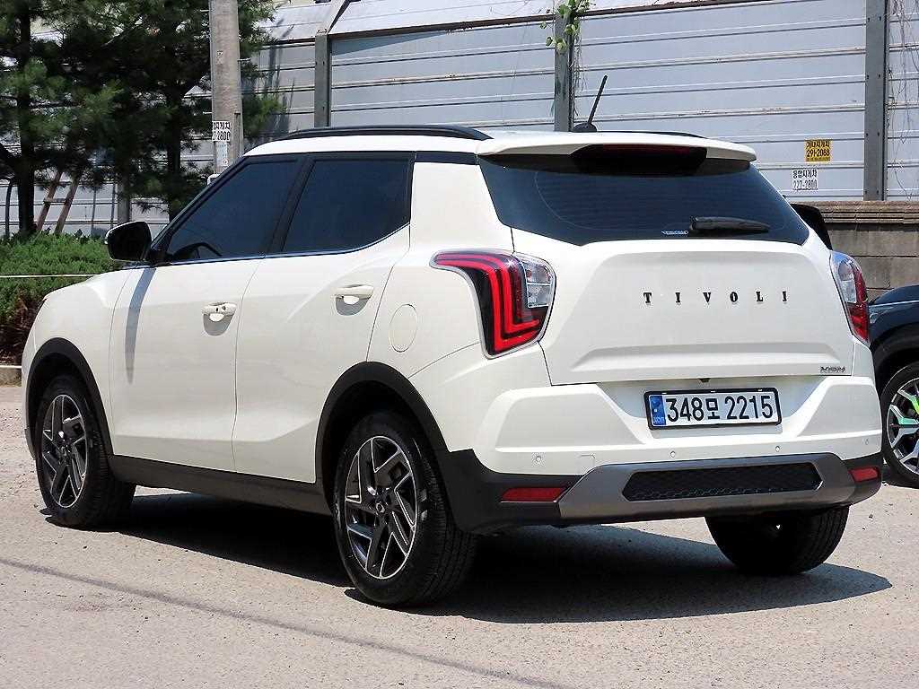 Ssangyong Tivoli - Vista 3