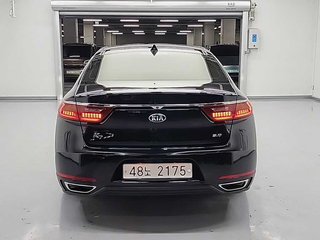 KIA K7 - Vista 3