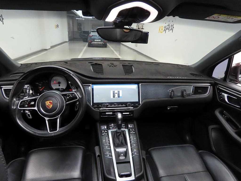 Porsche Macan - Vista 6