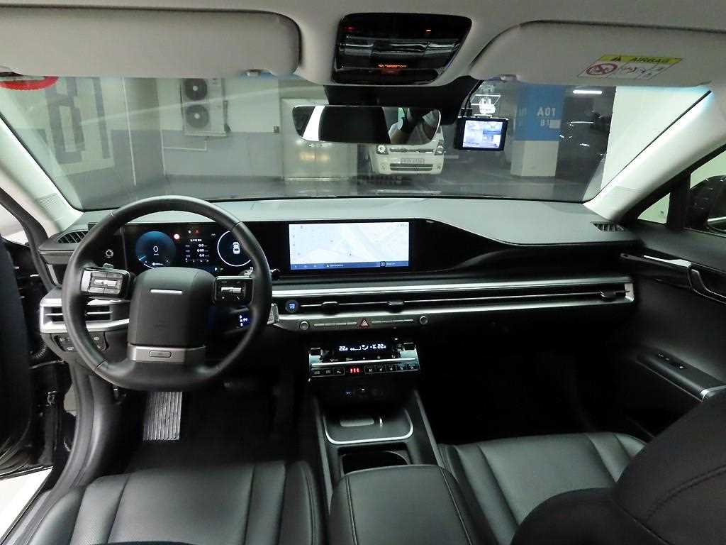 HYUNDAI Grandeur - Vista 7