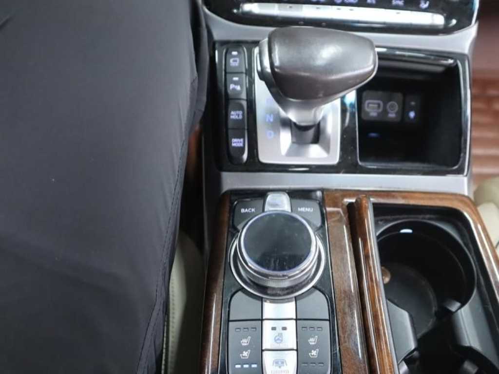 Genesis EQ900 2016 Plateado - Importación desde Corea - HF Imports Iquique - Foto 16