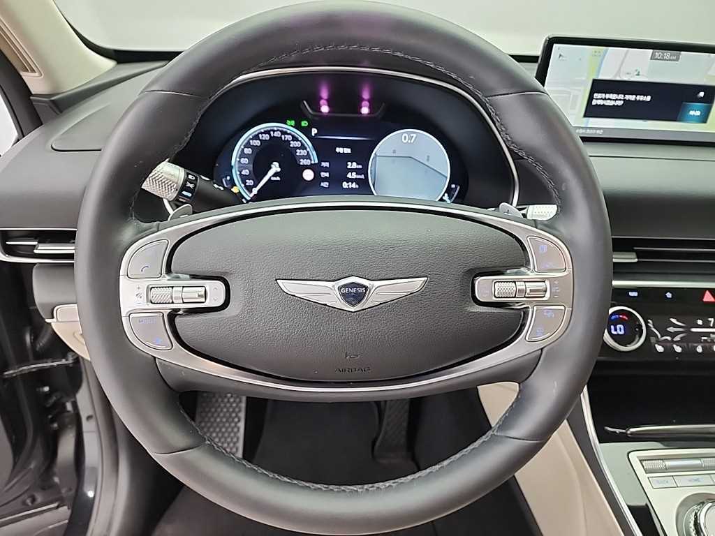 Genesis GV80 - Vista 9