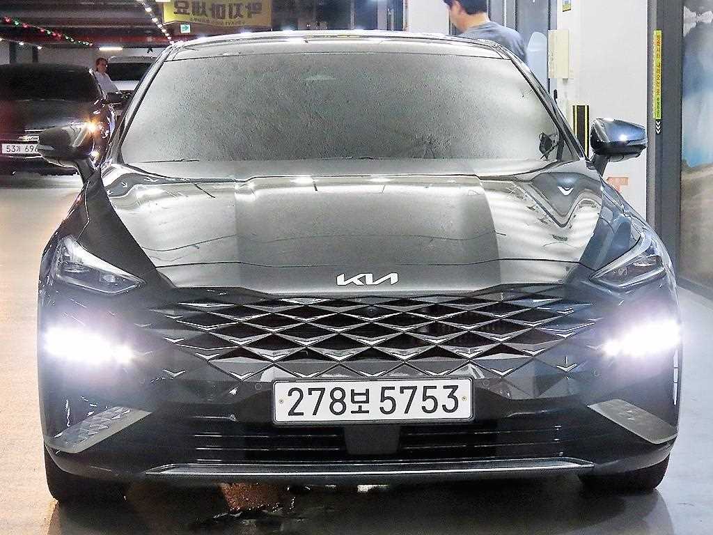 KIA K8 - Vista 2