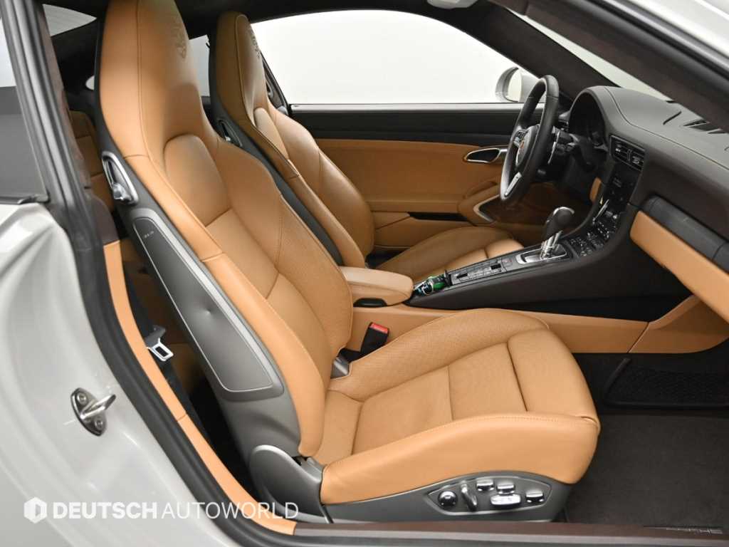 Porsche 911 - Vista 10