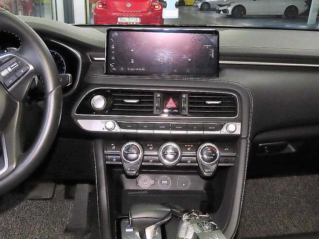 Genesis G70 - Vista 11