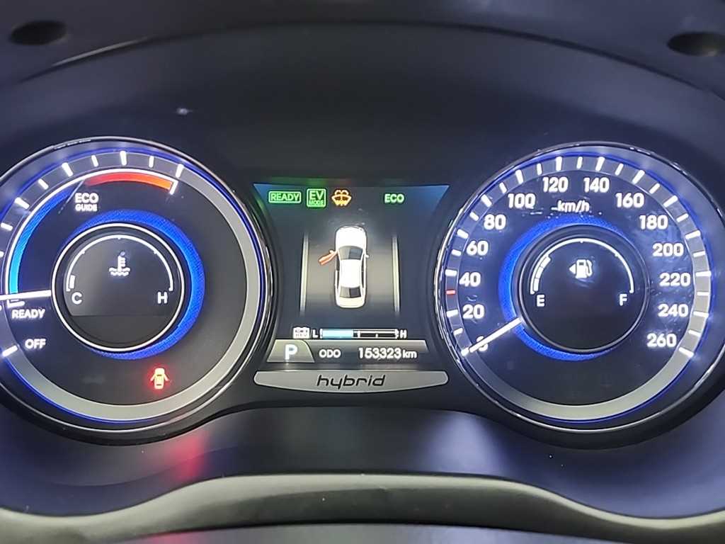 HYUNDAI Grandeur - Vista 6